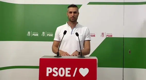 Ángel González (2)