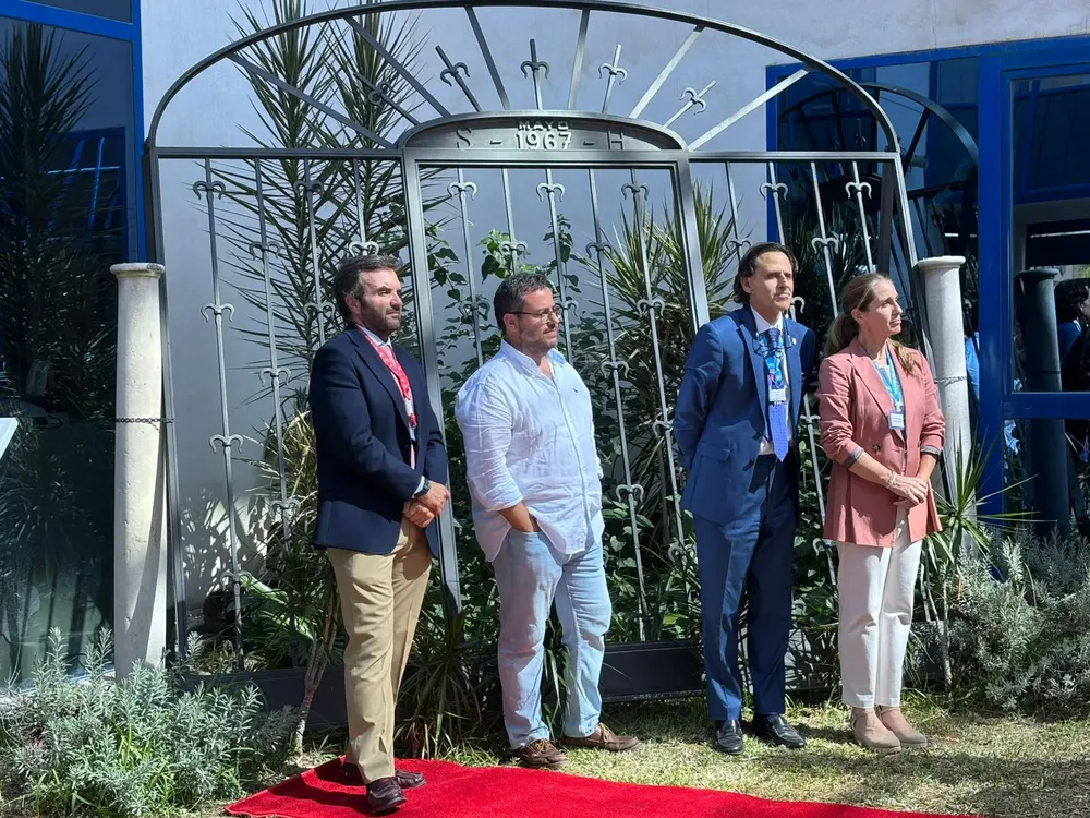 2025.09.26 FOTO DÍA DE LA FUNDADORA DE EL CENTRO INGLÉS