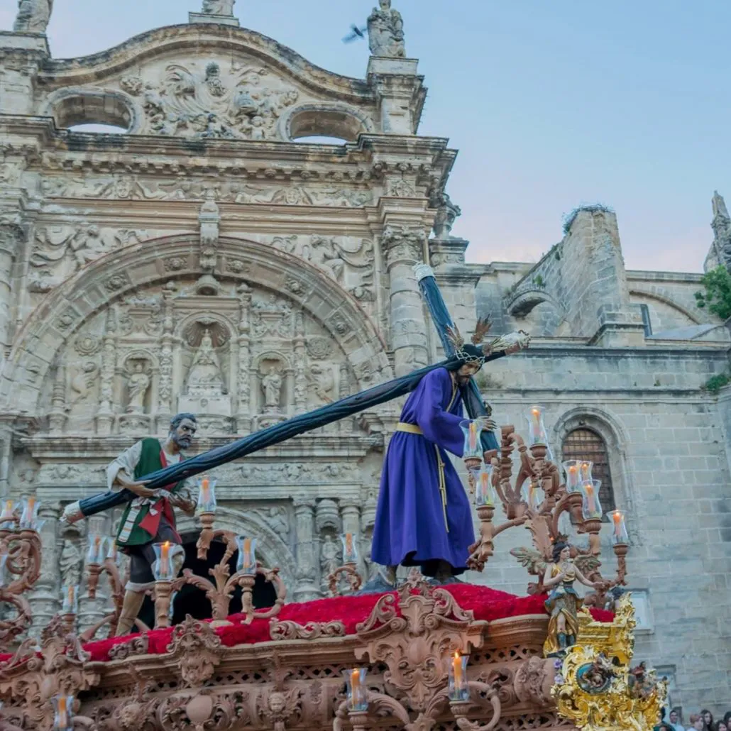 REAL, SACRAMENTAL Y FRANCISCANA HERMANDAD Y COFRADÍA DE NAZARENOS DE NTRO. PADRE JESÚS DE LOS AFLIGIDOS, MARÍA SANTÍSIMA DEL ROSARIO EN SUS MISTERIOS DOLOROSOS Y SAN FRANCISCO DE ASÍS