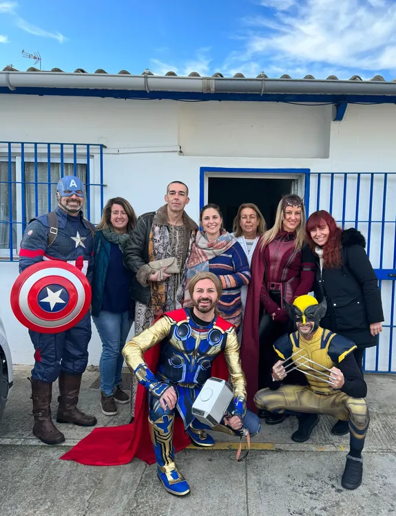 2023. 12. 20 FOTO SUPERHÉROES EN LA ANDREITA