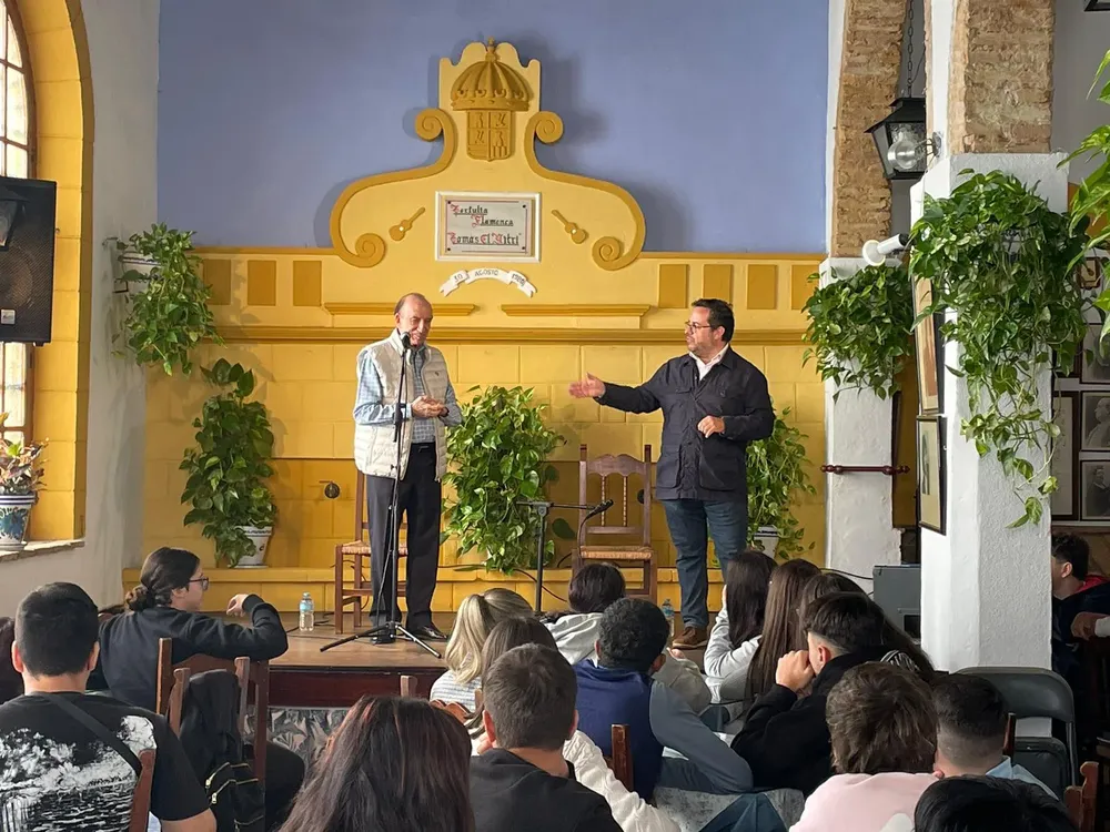 2025.11.11 FOTO CONOCE EL FLAMENCO