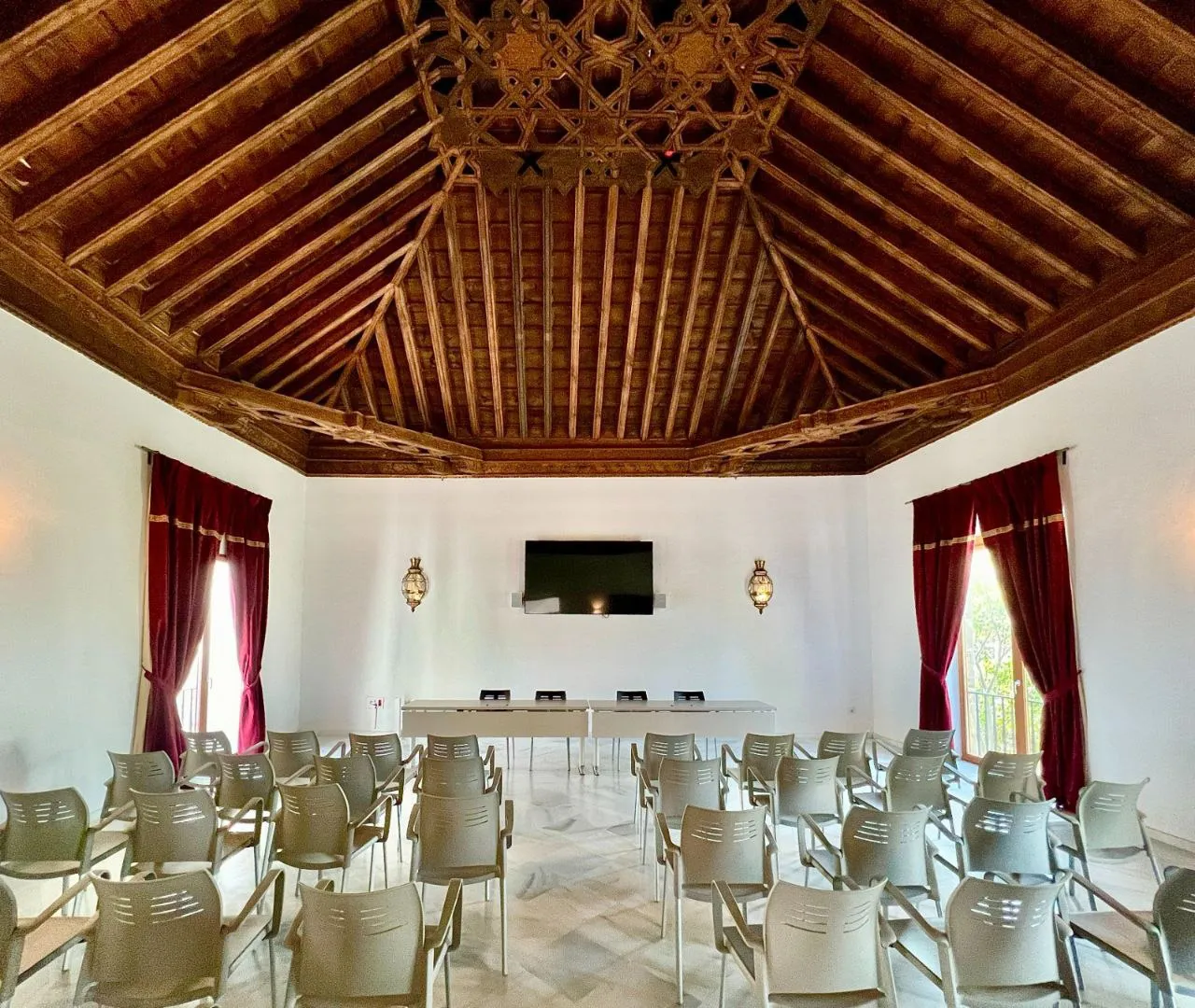 2025.11.06 FOTO INTERIOR PALACIO DE ARANÍBAR