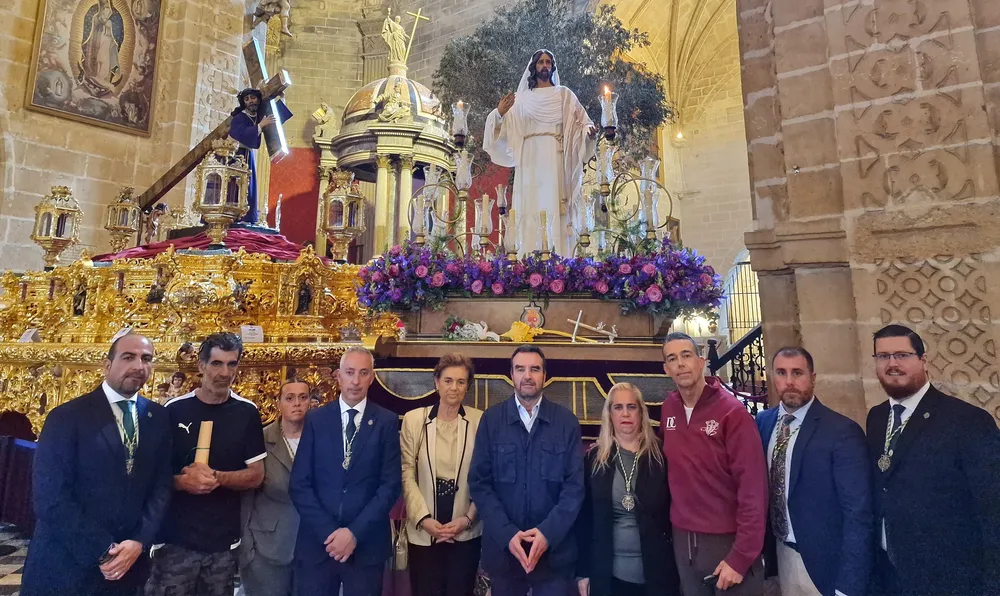 2026.03.28 FOTO OFRENDA FLORAL A LA REDENCIÓN