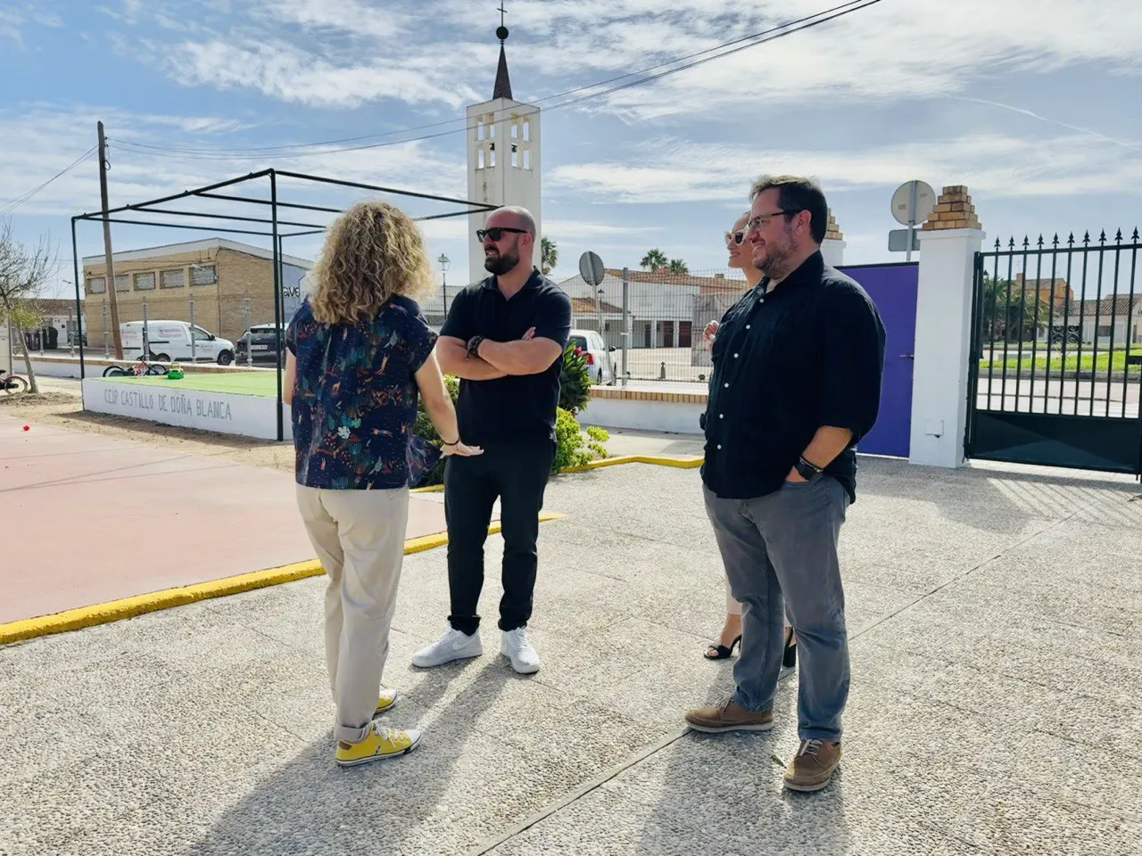 photo_6017204402823218796_y