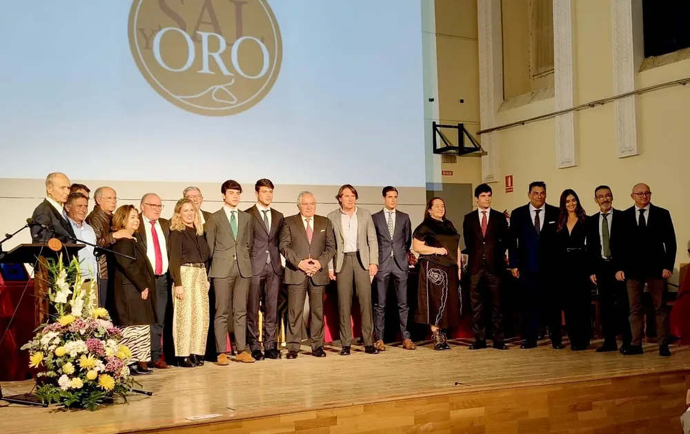 Premios De Sal y Oro VI
