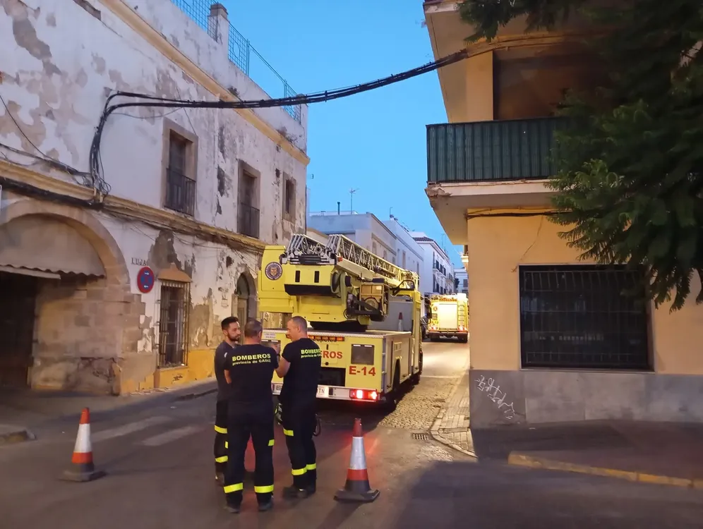 Desprendimiento Calle Luja 2