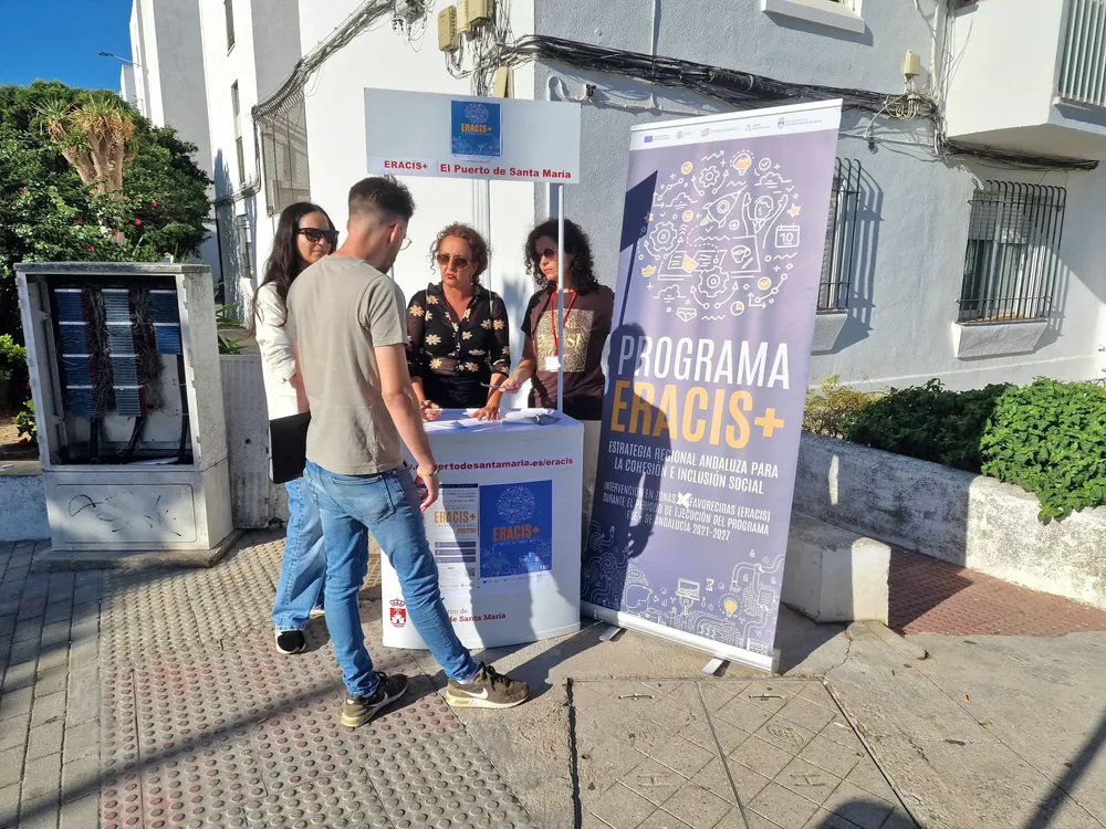 2025.10.23 FOTO STAND ERACIS EN BARRIADA SUDAMÉRICA