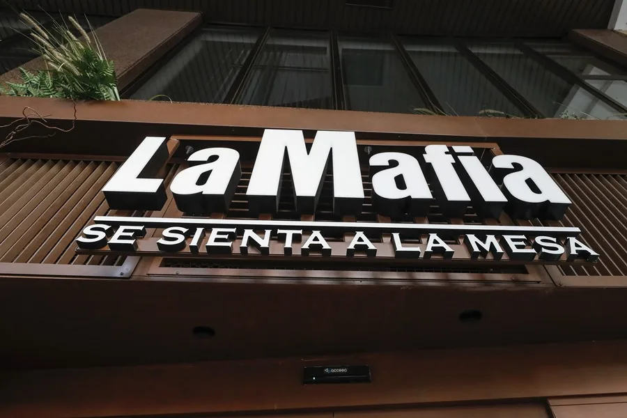 la-mafia-se-sienta-a-la-mesa-anulada-la-marca