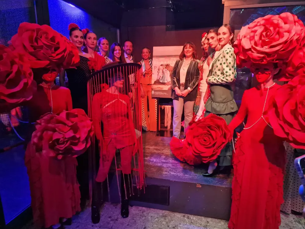 2025.11.14 FOTO 2 PRESENTACIÓN PUERTO FLAMENCO