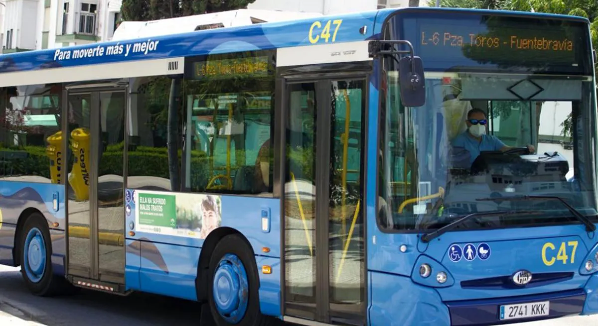 art_22430_001-desconvocados-los-paros-previstos-en-el-servicio-de-autobuses-urbanos-de-el-puerto_fe3f1