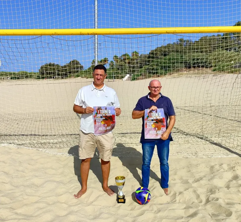 2025.08.11 FOTO PRESENTACIÓN I TORNEO DE FÚTBOL PLAYA CIUDAD DE EL PUERTO