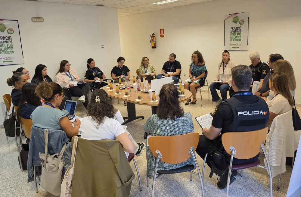 2026.10.20 FOTO REUNIÓN MESA EDUCACIÓN ERACIS