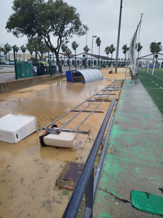 2026.01.30 FOTO 1 ARREGLOS EN EL JUNCAL