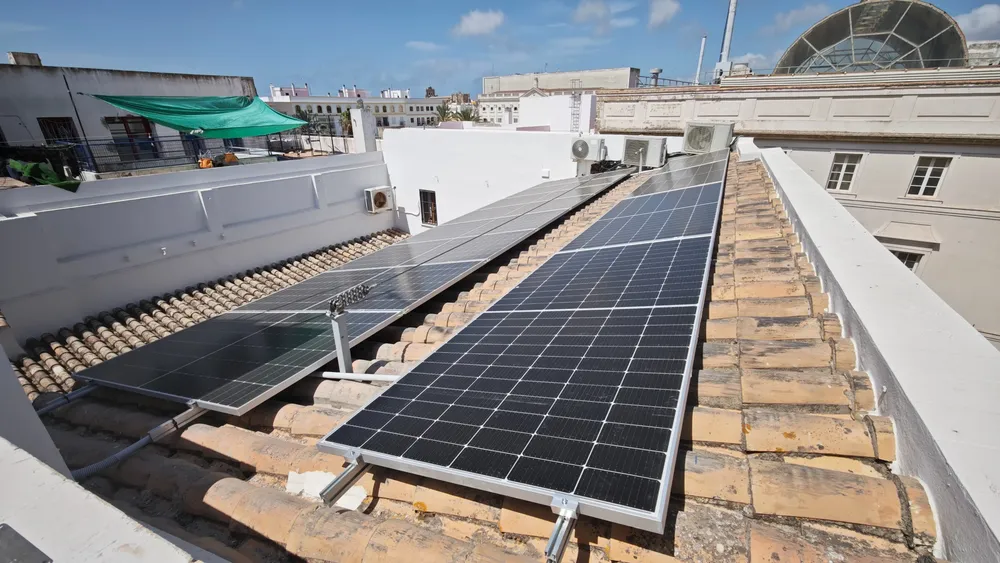 2026.08.21 FOTO ENERGÍA SOLAR