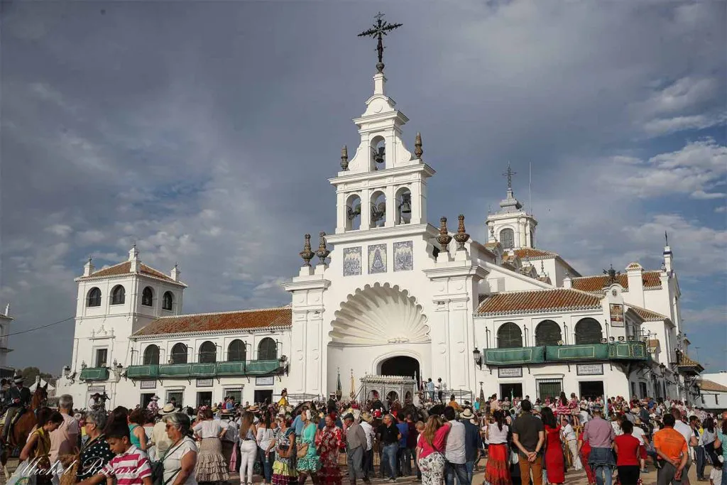 presentacion-hermandades-ermita-virgen-rocio-1024x683