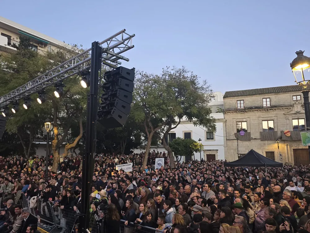 Ambiente en la Plaza del Castillo 2