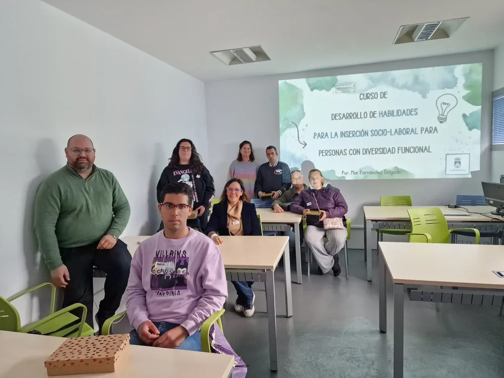 2025.01.27 FOTO 1 CURSO HABILIDADES PARA INSERCIÓN SOCIO LABORAL