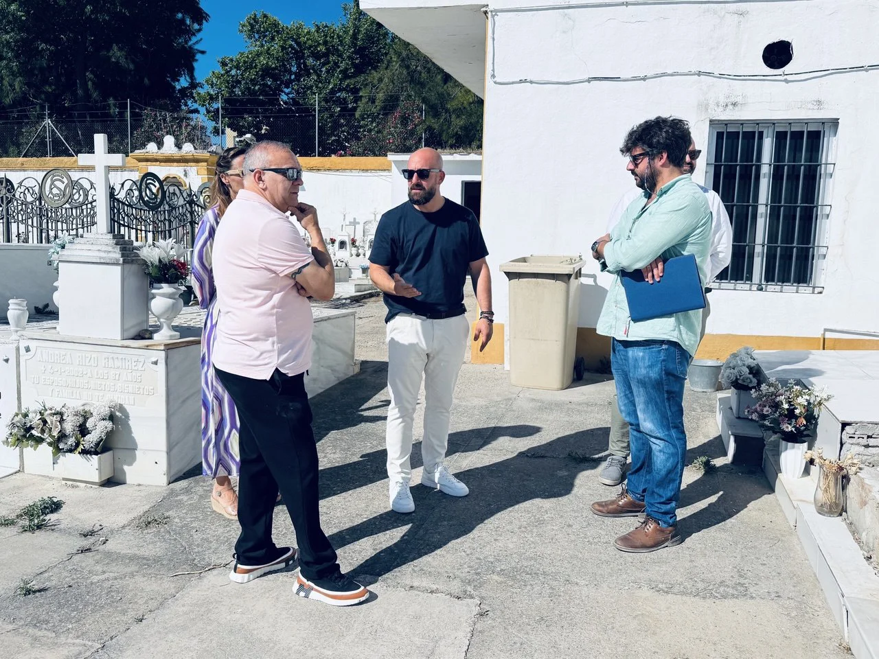 cementerio nuevo contrato