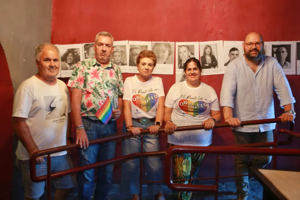 Exposicioìn Orgullo