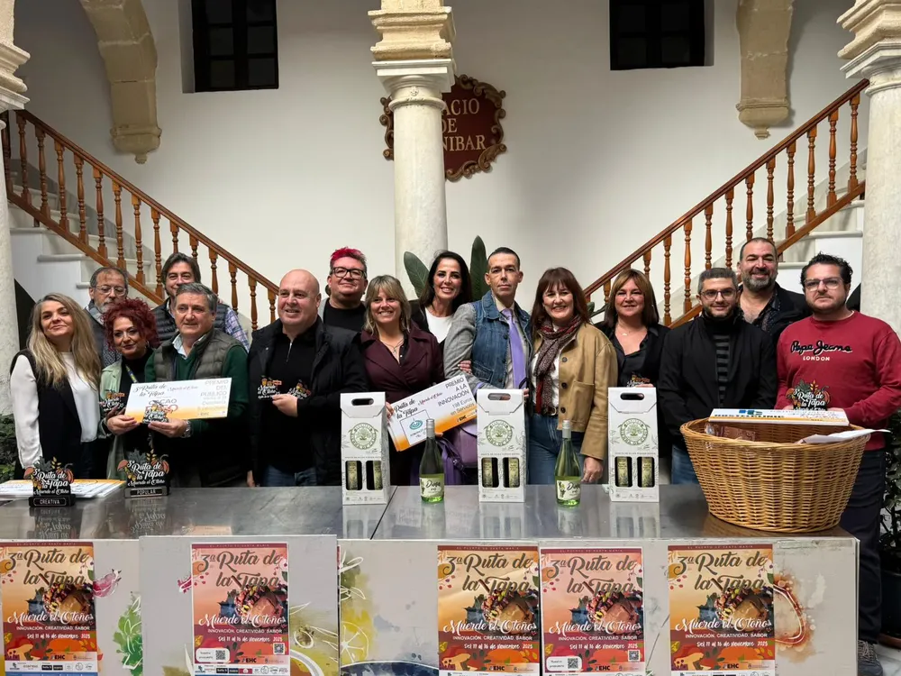 2025.11.19 FOTO ENTREGA PREMIOS RUTA DE LA TAPA