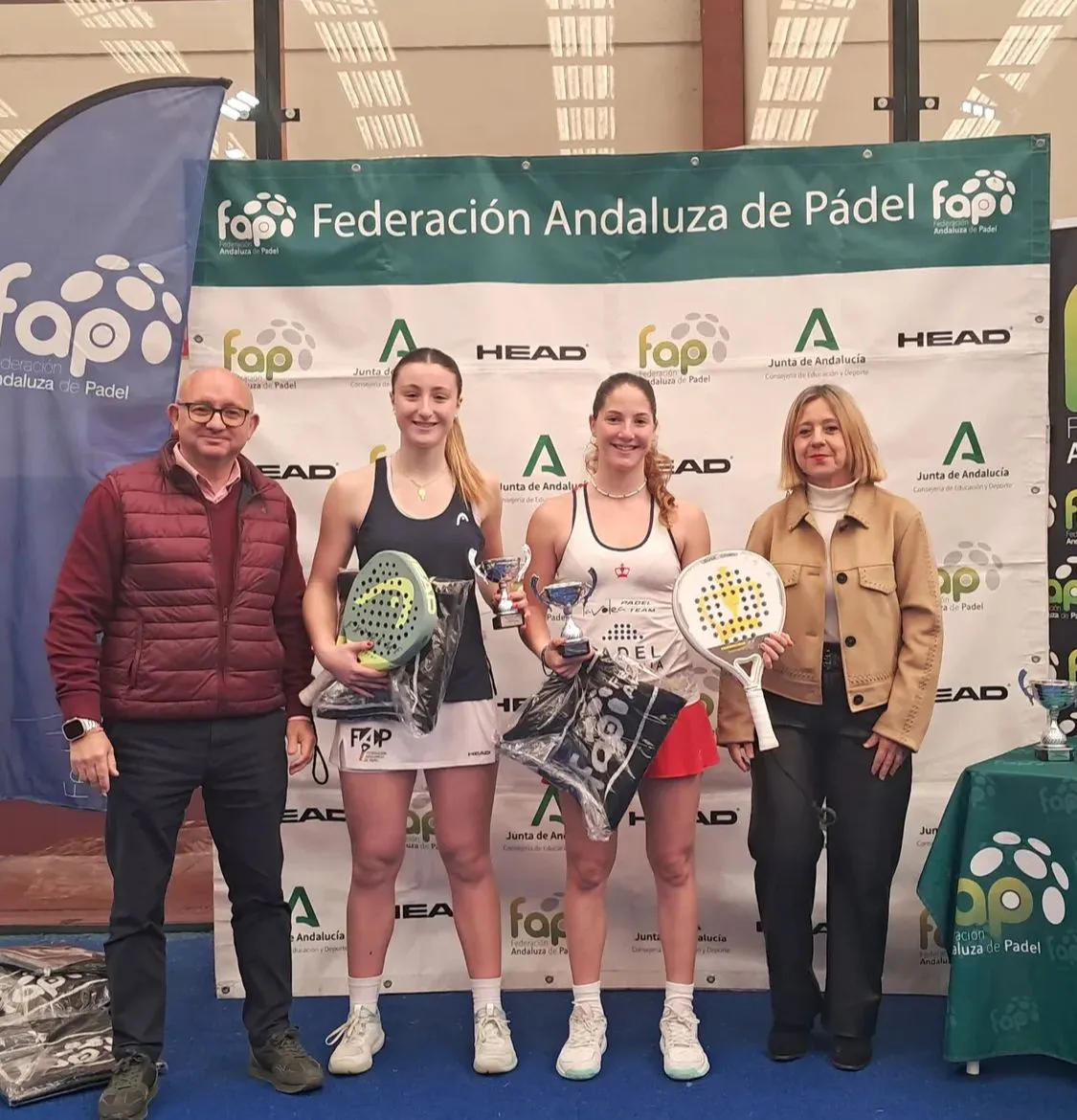 2025.03.24 FOTO DE GONZÁLEZ NIETO EN PREMIOS DE PÁDEL