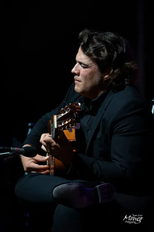 Paco León_Zambomba Peña El Nitri