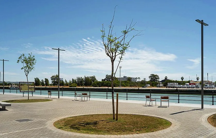PASEO FLUVIAL