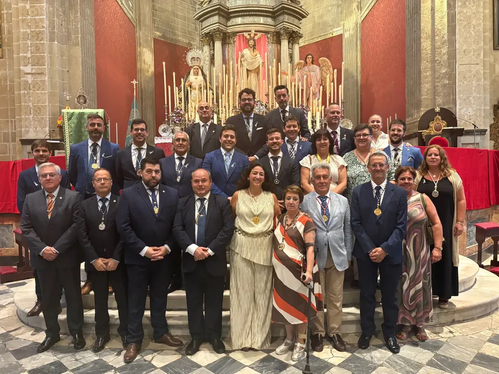 JUNTA DE GOBIERNO, CONSEJO Y HERMANDADES